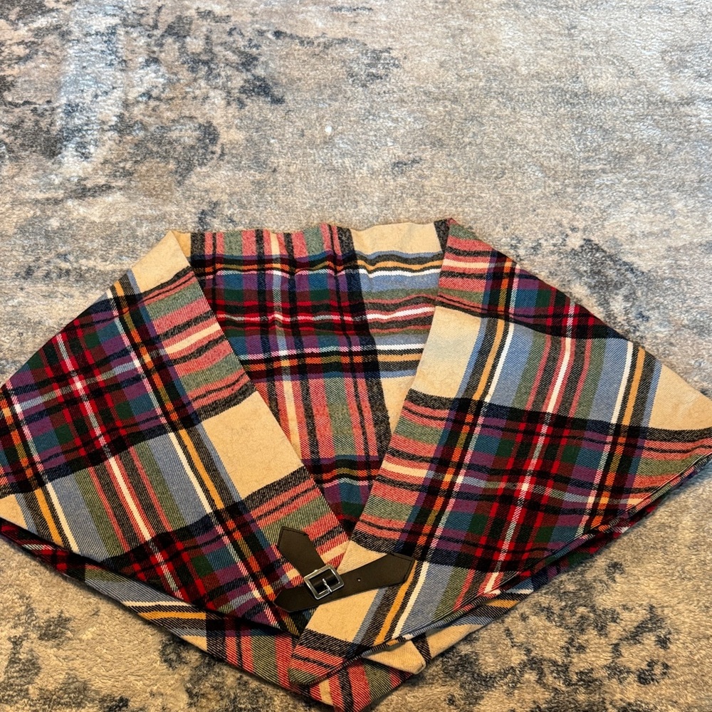 Plaid Scarf with Buckle
